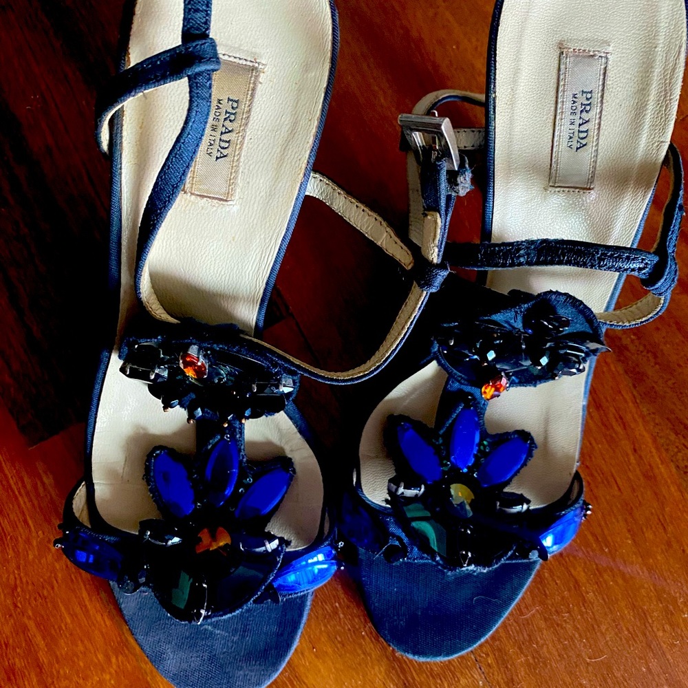 Prada shoes size 6